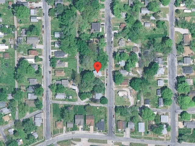 House image located at East Alton, IL 62024