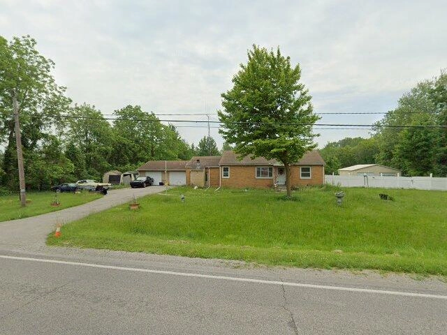 House image located at Flint, MI 48504