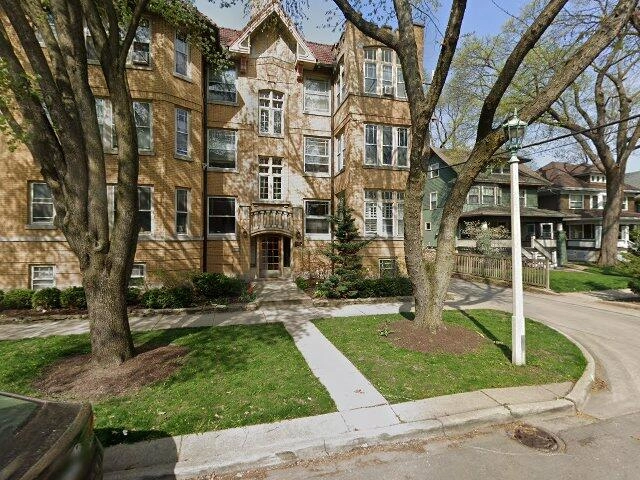 House image located at Oak Park, IL 60302