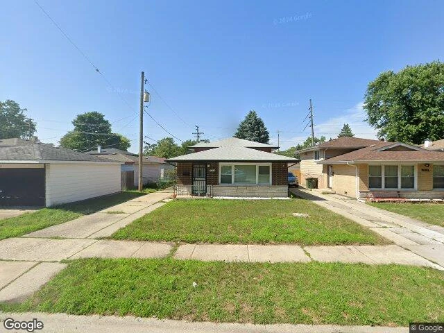 House image located at Dolton, IL 60419