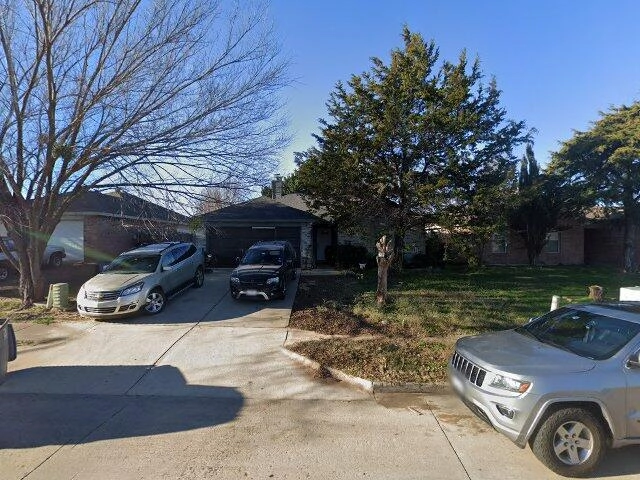 House image located at Dallas, TX 75211