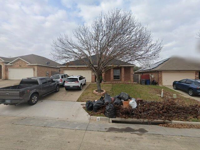 House image located at Dallas, TX 75236