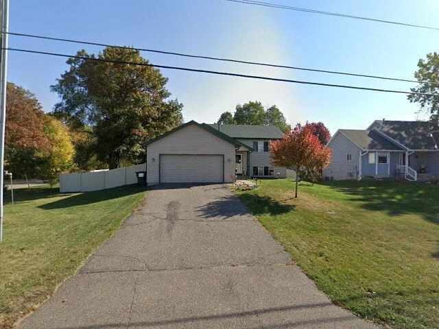 House image located at Minneapolis, MN 55449