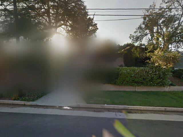 House image located at Tarzana, CA 91356