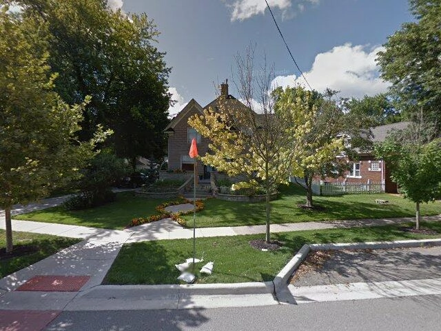 House image located at Howell, MI 48843