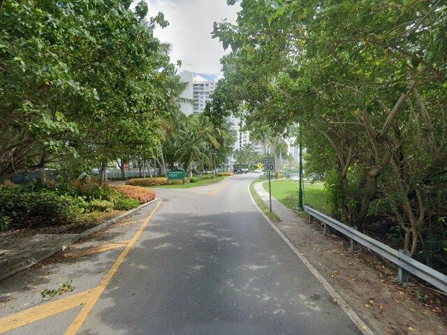 House image located at North Miami Beach, FL 33160