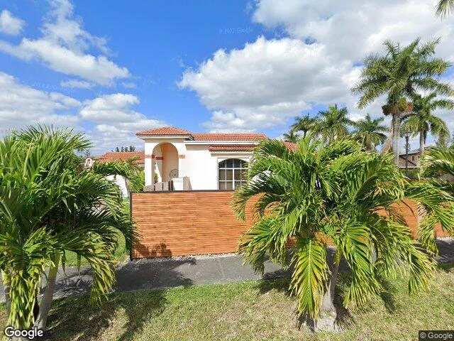 House image located at Miami, FL 33182