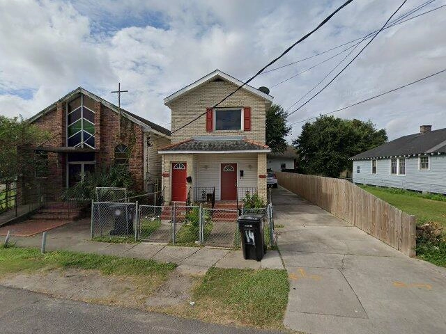 House image located at New Orleans, LA 70125