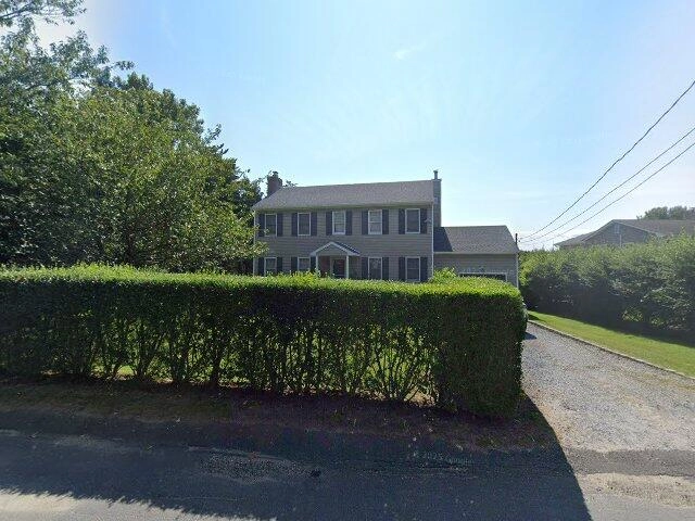 House image located at Southold, NY 11971