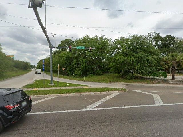 House image located at Clearlake, CA 95422