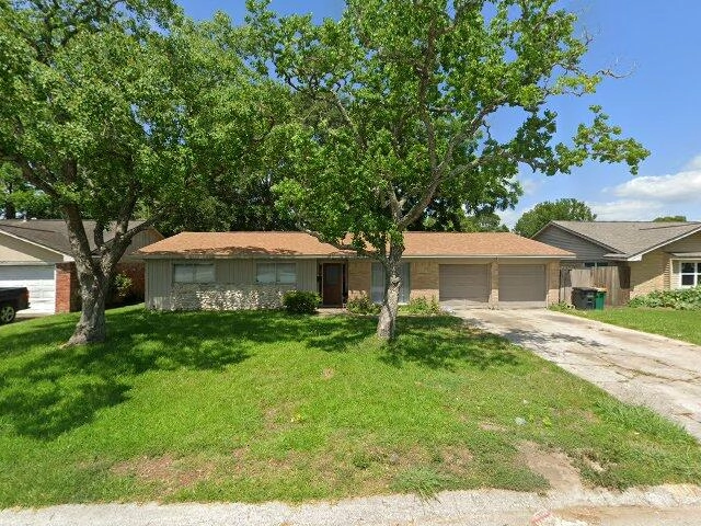 House image located at Baytown, TX 77520