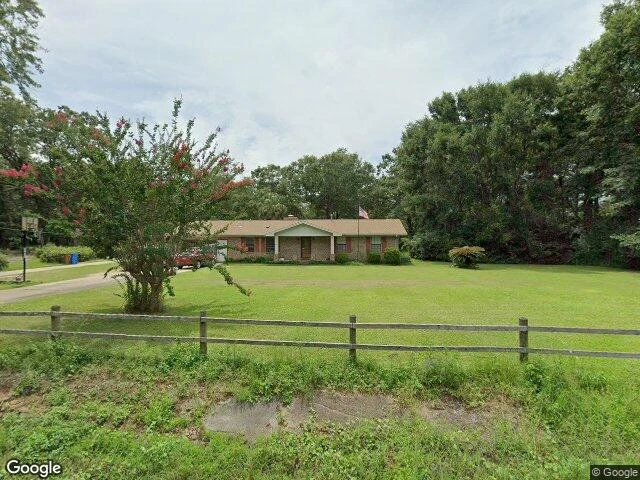 House image located at Milton, FL 32571