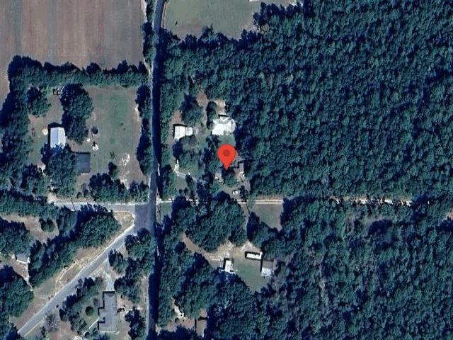 House image located at Holt, FL 32564