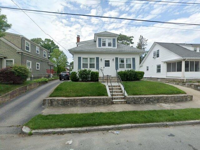 House image located at Irvington, NJ 07111