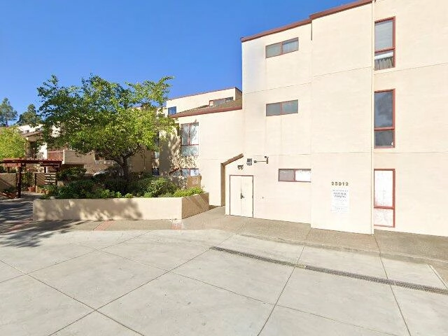 House image located at Hayward, CA 94542