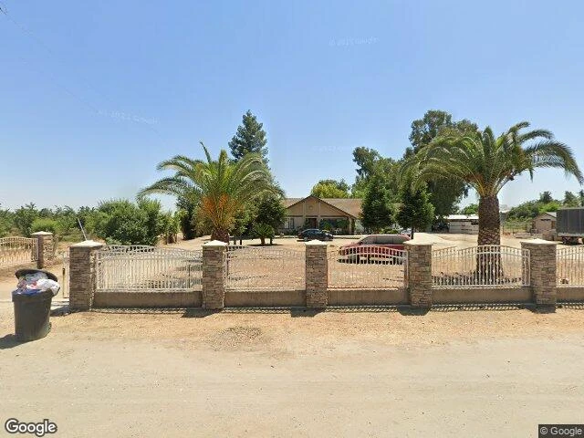 House image located at Dinuba, CA 93618