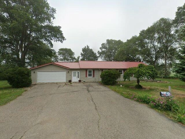 House image located at Warsaw, IN 46582