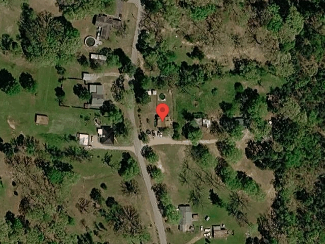 House image located at Selmer, TN 38375