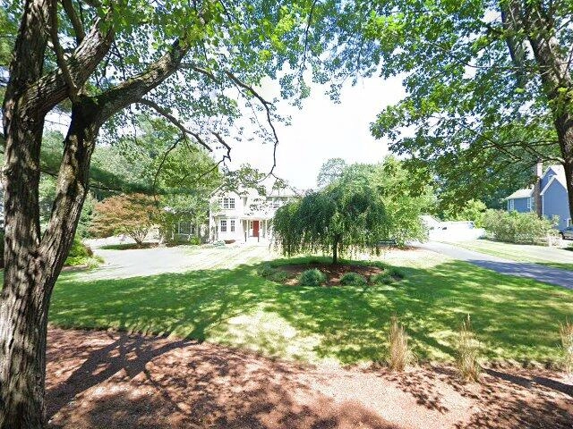 House image located at Littleton, MA 01460