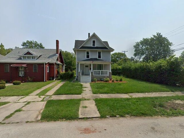 House image located at Harvey, IL 60426