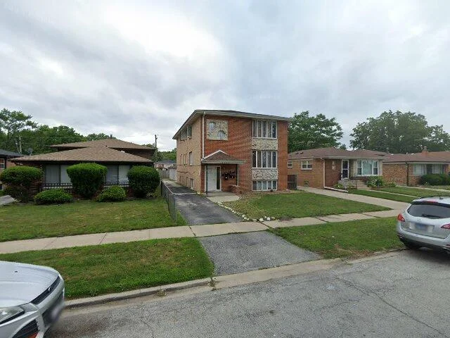 House image located at Chicago, IL 60633