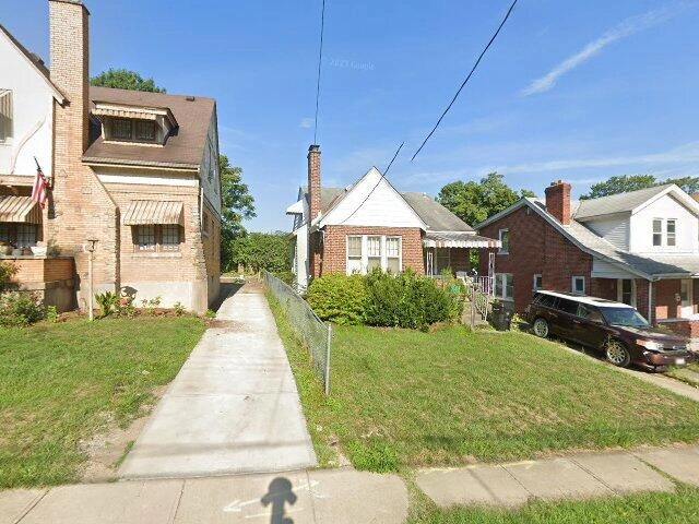 House image located at Cincinnati, OH 45205