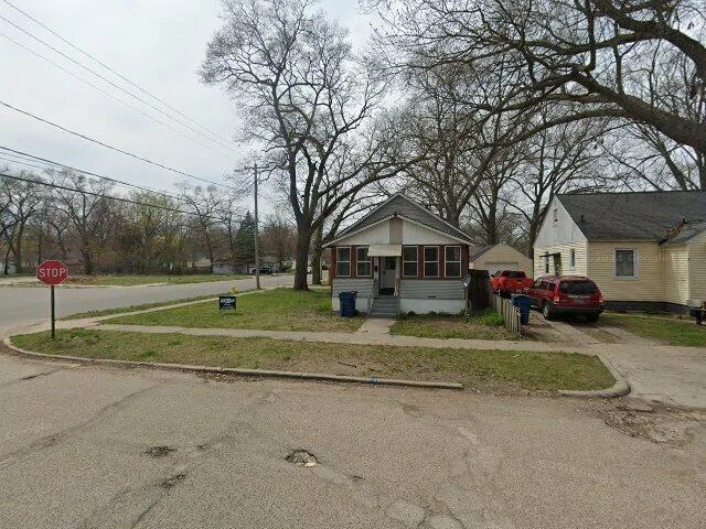 House image located at Muskegon, MI 49444