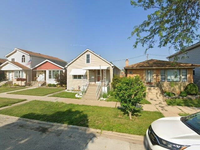 House image located at Chicago, IL 60638