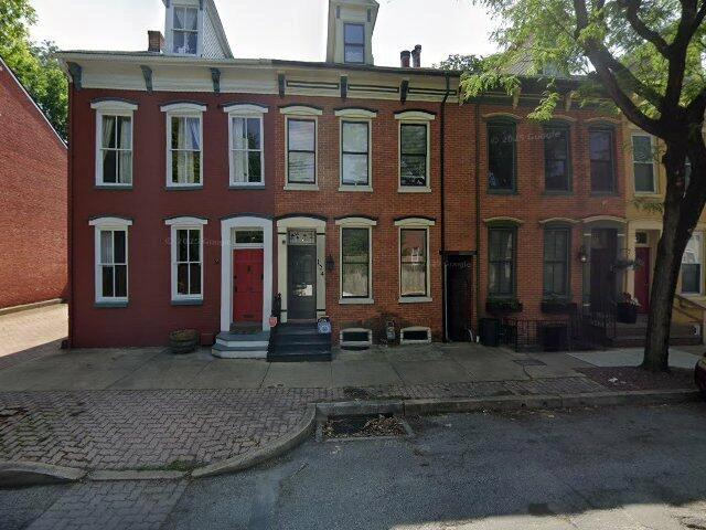 House image located at York, PA 17401