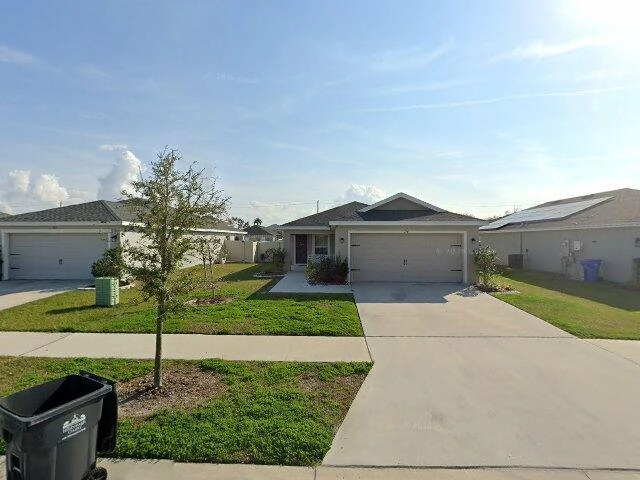 House image located at Ruskin, FL 33570