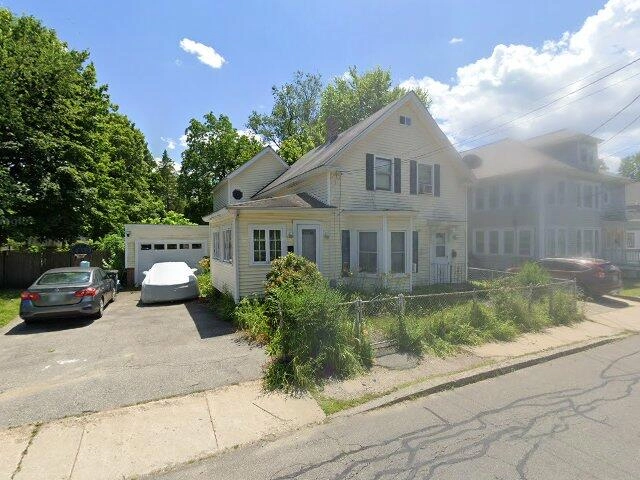 House image located at Nashua, NH 03060