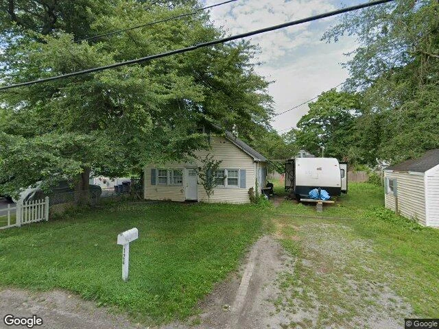 House image located at Mastic Beach, NY 11951