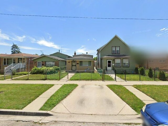 House image located at Chicago, IL 60643