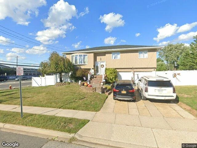 House image located at Wantagh, NY 11793