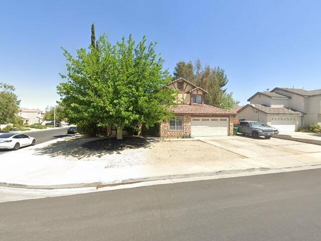 House image located at Palmdale, CA 93552