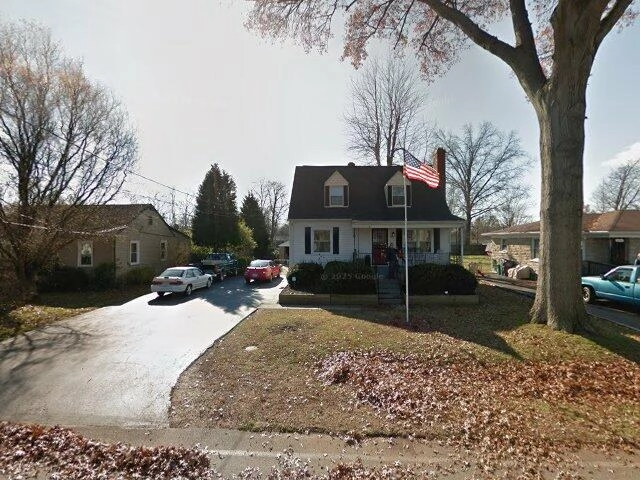House image located at Louisville, KY 40216
