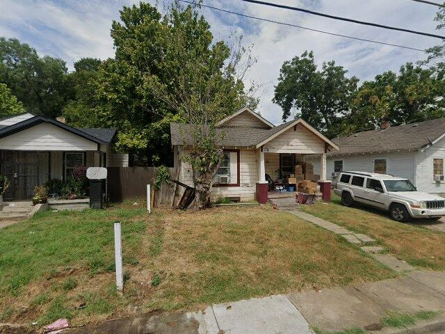 House image located at Dallas, TX 75215