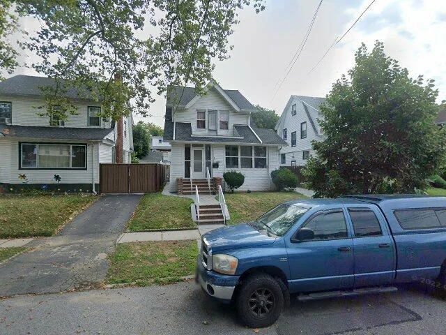 House image located at Saint Albans, NY 11412