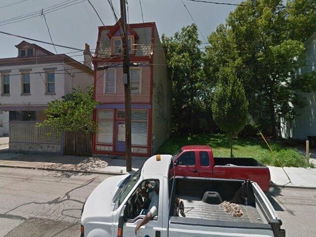 House image located at Cincinnati, OH 45223