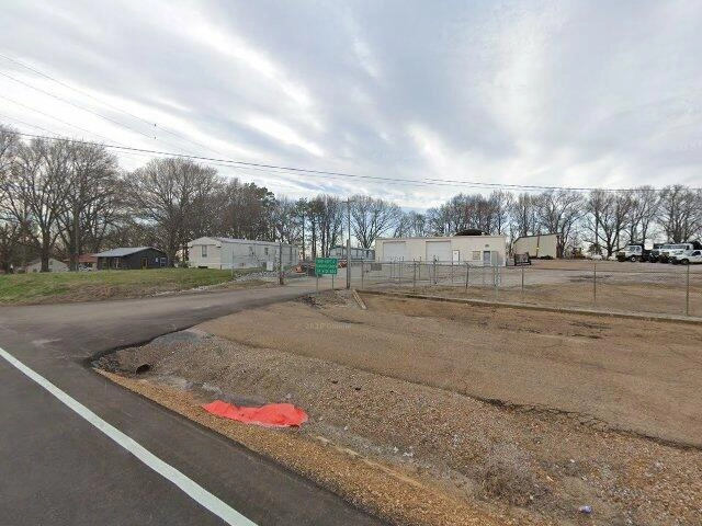House image located at Connersville, IN 47331