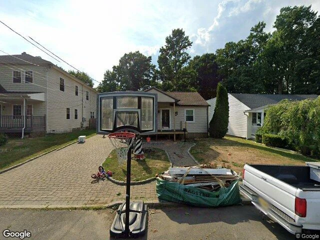 House image located at Keyport, NJ 07735