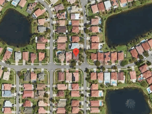 House image located at Hollywood, FL 33027