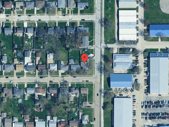 House image located at Davenport, IA 52804
