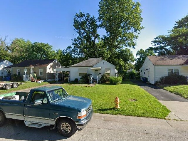 House image located at Saint Louis, MO 63134