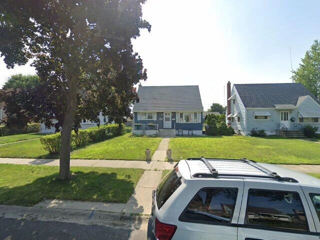 House image located at East Chicago, IN 46312