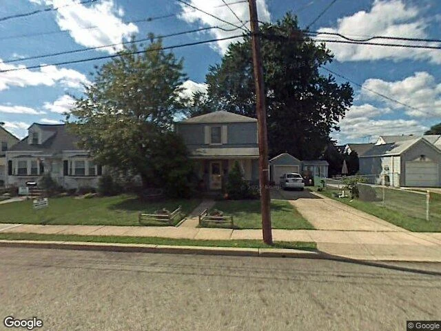 House image located at Woodbridge, NJ 07095