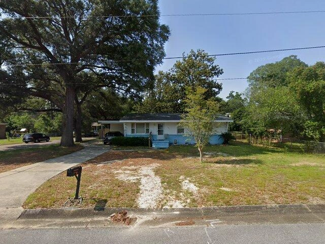 House image located at Pensacola, FL 32503