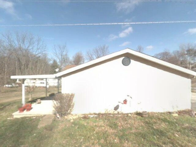 House image located at Newport, TN 37821
