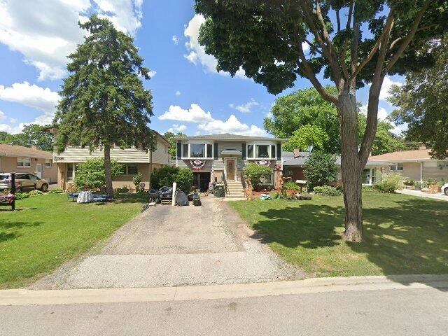 House image located at Arlington Heights, IL 60005