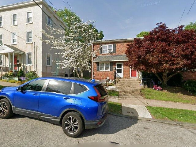 House image located at Conshohocken, PA 19428